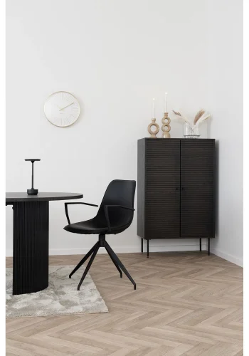 HOUSE NORDIC Kyoto-skap, med 2 drer og 3 hyller - rkt eikefiner og svart stl