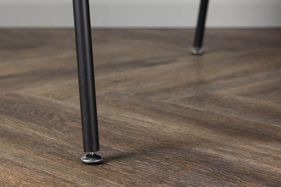 VENTURE DESIGN Catania Sessel, mit Armlehnen – hellgraues Polyesterbouclé und schwarzer Stahl