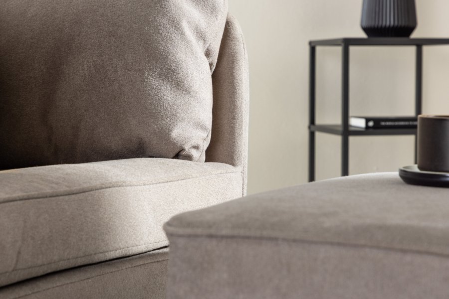 VENTURE DESIGN Madrid lenestol og fotskammel - grtt boucléstoff og svart stl