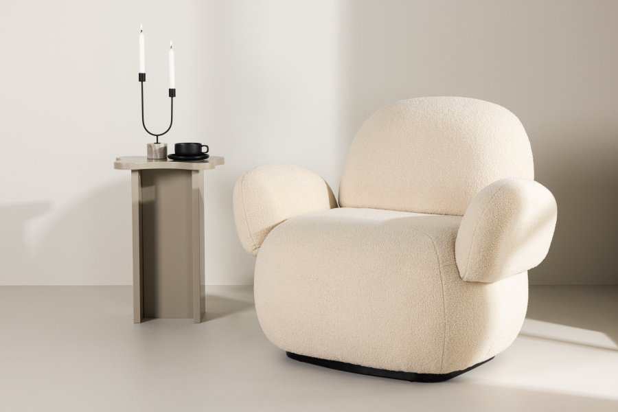 VENTURE DESIGN Sevilla lenestol, med armlener - beige chenille stoff og plast