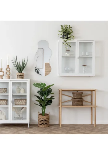 HOUSE NORDIC Brisbane veggmontert vitrineskap, med 2 glassdrer og 1 hylle - hvitt stl