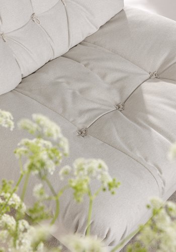 VENTURE DESIGN Florens Sessel - cremefarbenes Polyester und Chromstahl