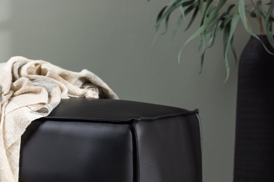 VENTURE DESIGN Palmero Puff Palermo Puff - Matt svart / Sort PU