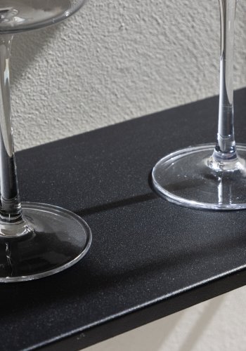 VENTURE DESIGN Lyon vegghylle - svart jern