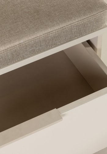 VENTURE DESIGN Nice hynde, kvadratisk - beige polyester (120x60)