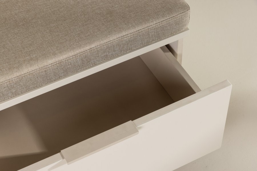 VENTURE DESIGN Nice hynde, kvadratisk - beige polyester (120x60)