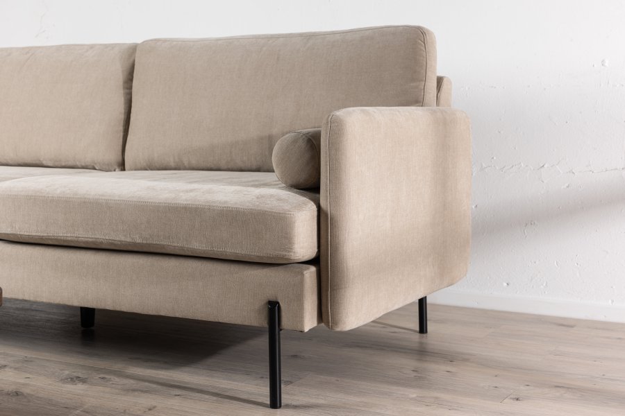 VENTURE DESIGN Antibes 2-Sitzer-Sofa - beiger Samtstoff und Metall