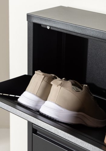 VENTURE DESIGN Bonito skoskap, m. 3 drer - sort stl