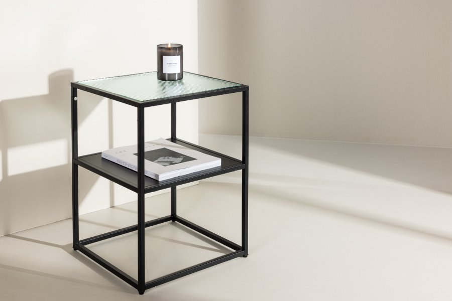 VENTURE DESIGN Sao Paulo sidebord, m. 1 hylle - glass og sort stl (40x40)