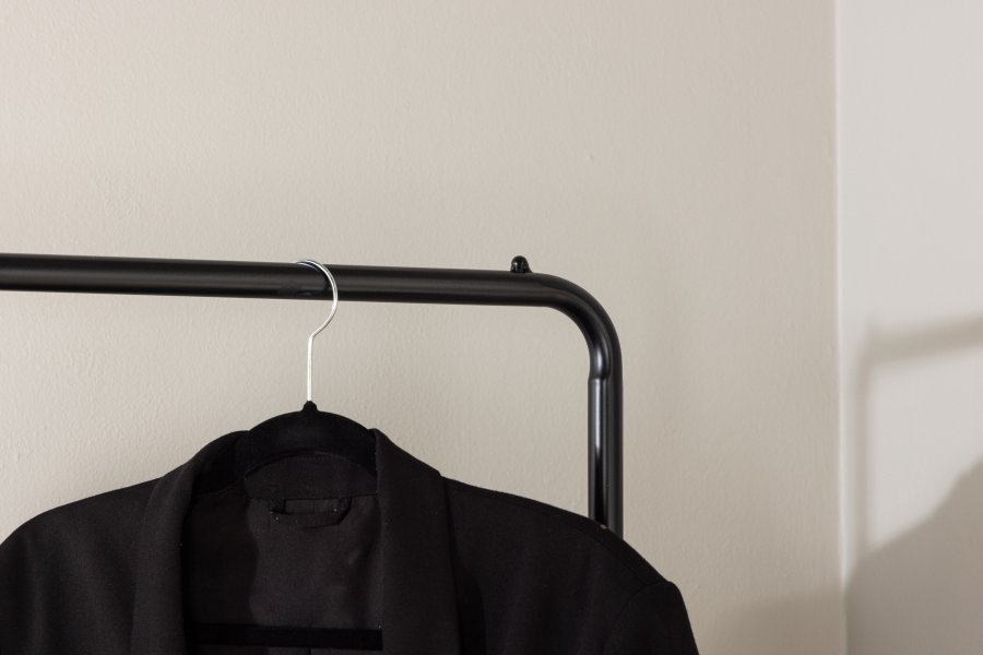 VENTURE DESIGN Quito klesstativ, m. 2 rom og 1 skuff - sort stl