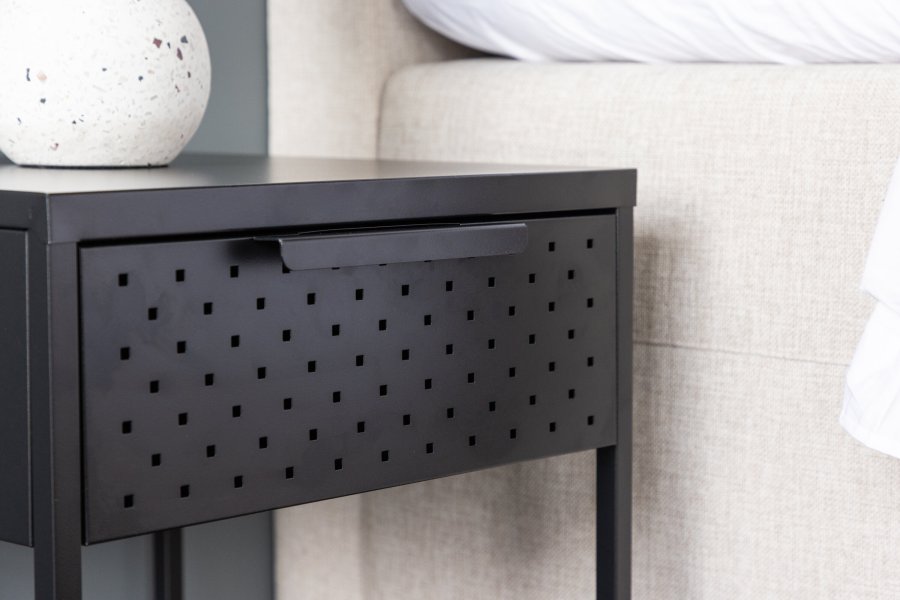 VENTURE DESIGN Sacramento nattbord, m. 1 hylle og 1 skuff - svart stl (40x40)