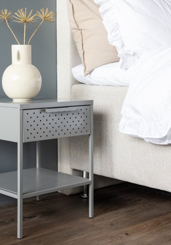 VENTURE DESIGN Sacramento nattbord, m. 1 hylle og 1 skuff - lysegr stl (40x40)