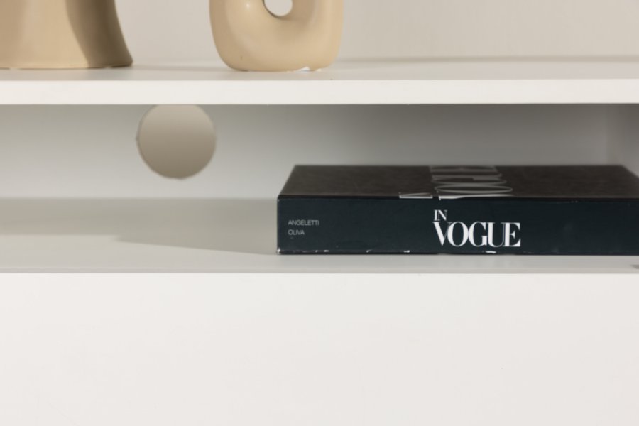 VENTURE DESIGN Navarra TV-benk, rektangulr - hvit melamin og svart jern (180x40)