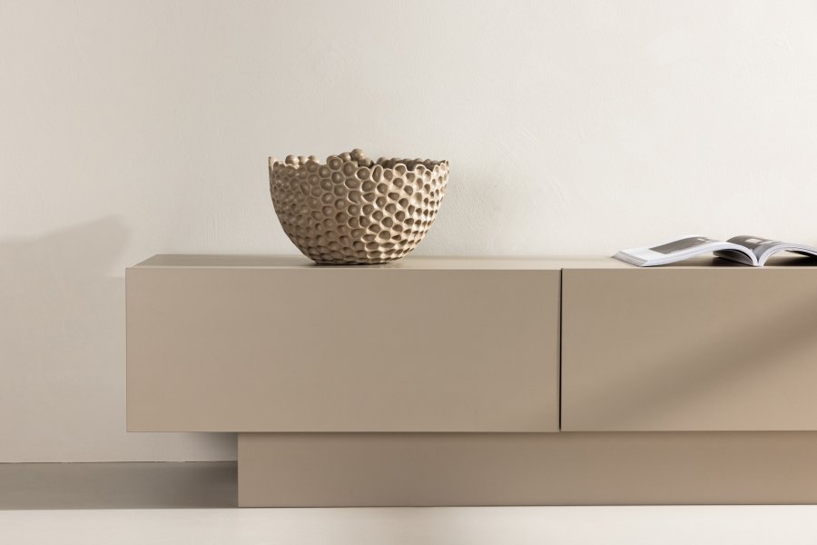 VENTURE DESIGN Cuenca TV-benk, m. 2 drer og hylle - svart glass og beige melamin (160x47)