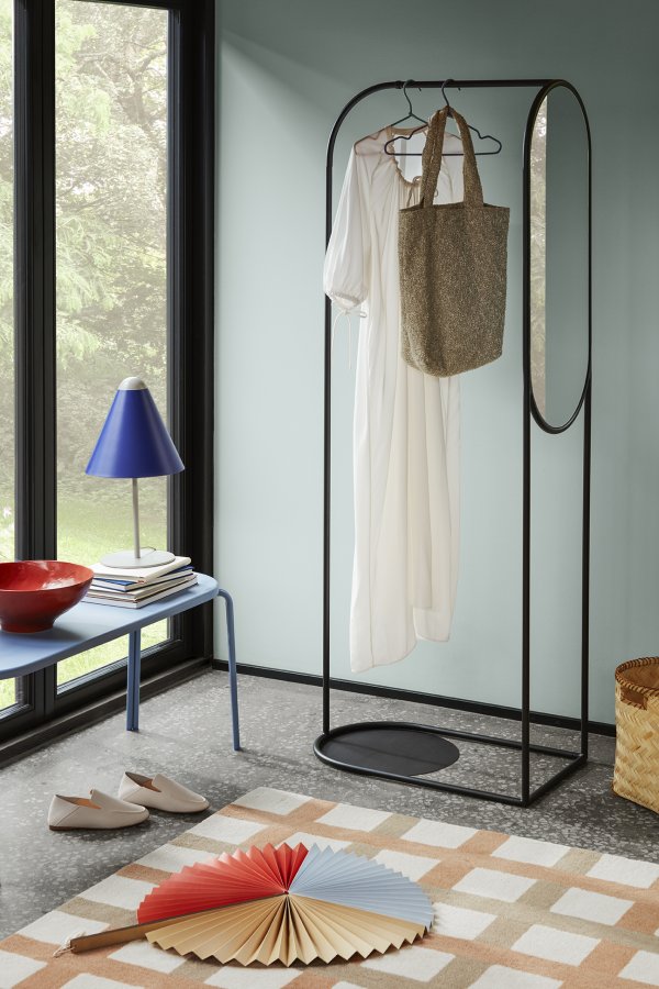 BROSTE COPENHAGEN Oda Bank, rechteckig – blaues Eschenfurnier und Stahl (110 x 36)