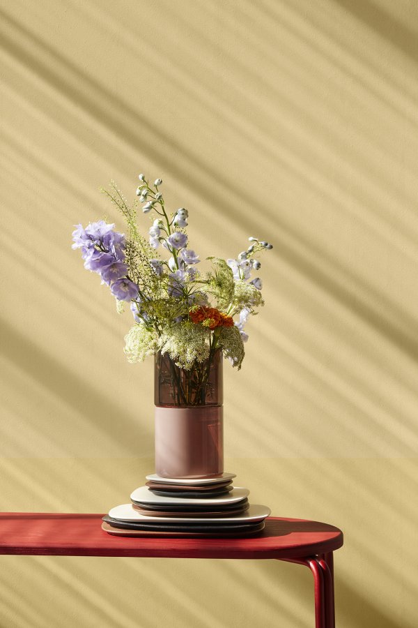 BROSTE COPENHAGEN Oda Bank, rechteckig – rotbraunes Eschenfurnier und Stahl (110x36)