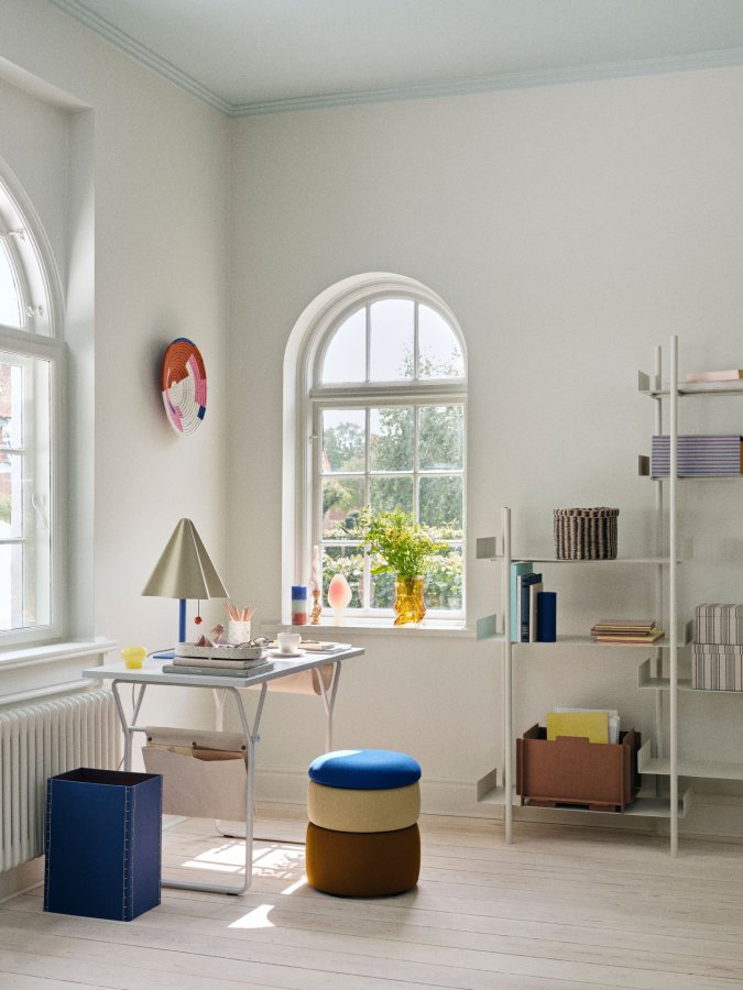 BROSTE COPENHAGEN Berit Schreibtisch, rechteckig – graues Eschenfurnier und grauer Stahl (120 x 60)