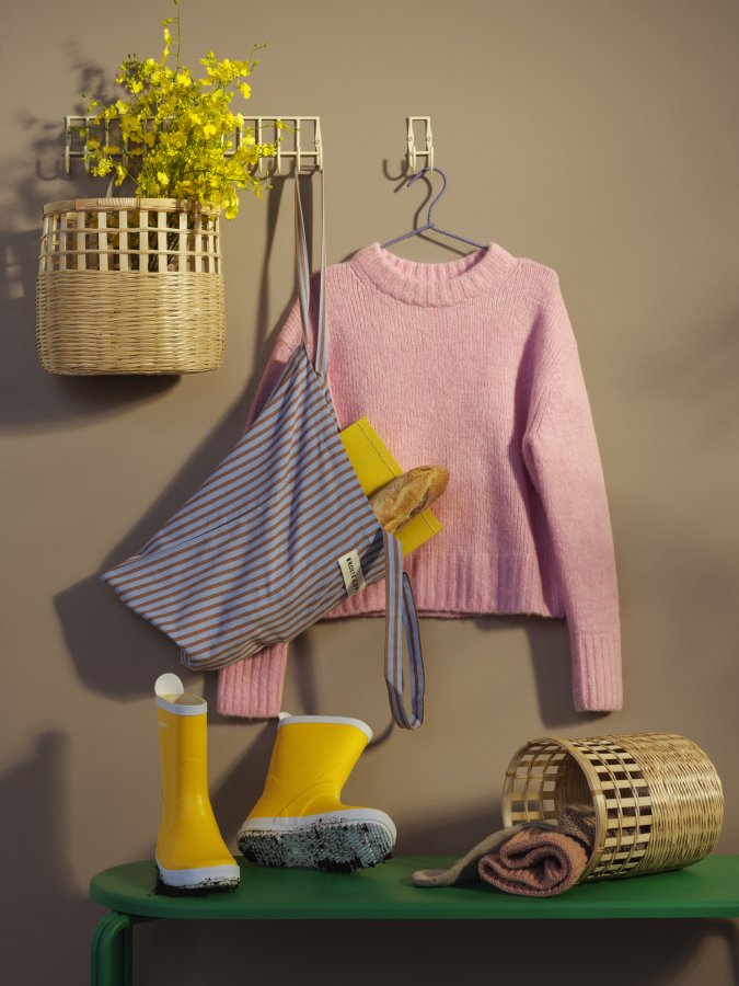 BROSTE COPENHAGEN Oda Bank, rechteckig – grünes Eschenfurnier und Stahl (110x36)