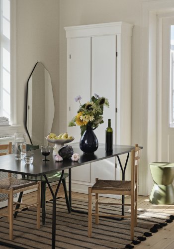 BROSTE COPENHAGEN Berit spisebord, rektangulrt - sort ask finer og sort stl (180x80)