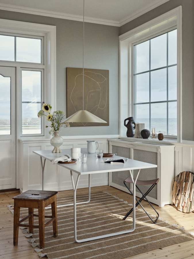 BROSTE COPENHAGEN Berit Esstisch, rechteckig – graues Eschenfurnier und grauer Stahl (180x80)