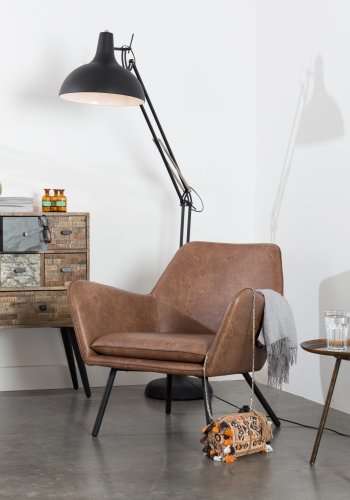 WHITE LABEL LIVING Bon loungestol, med armlener - brunt kunstskinn og metall