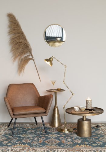 WHITE LABEL LIVING Bon loungestol, med armlener - brunt kunstskinn og metall