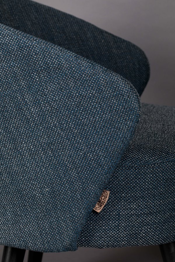 DUTCHBONE Waldo lenestol, med armlener - bl polyester og sort metall/eik