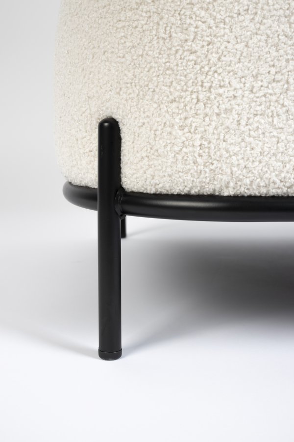 WHITE LABEL LIVING Polly loungestol - elfenben teddystoff og strykejern