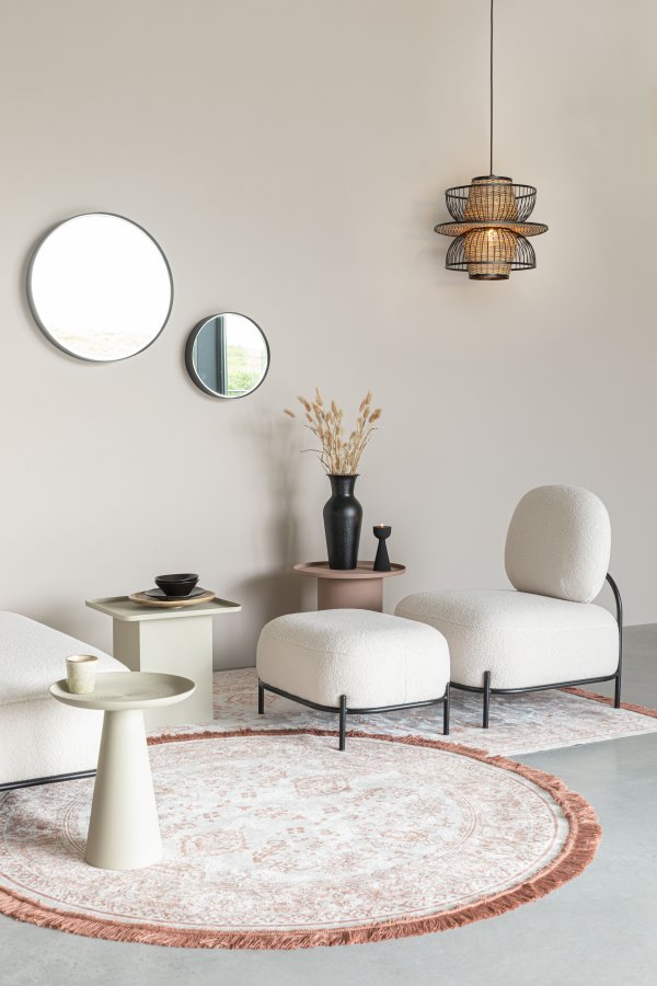 WHITE LABEL LIVING Polly loungestol - elfenben teddystoff og strykejern