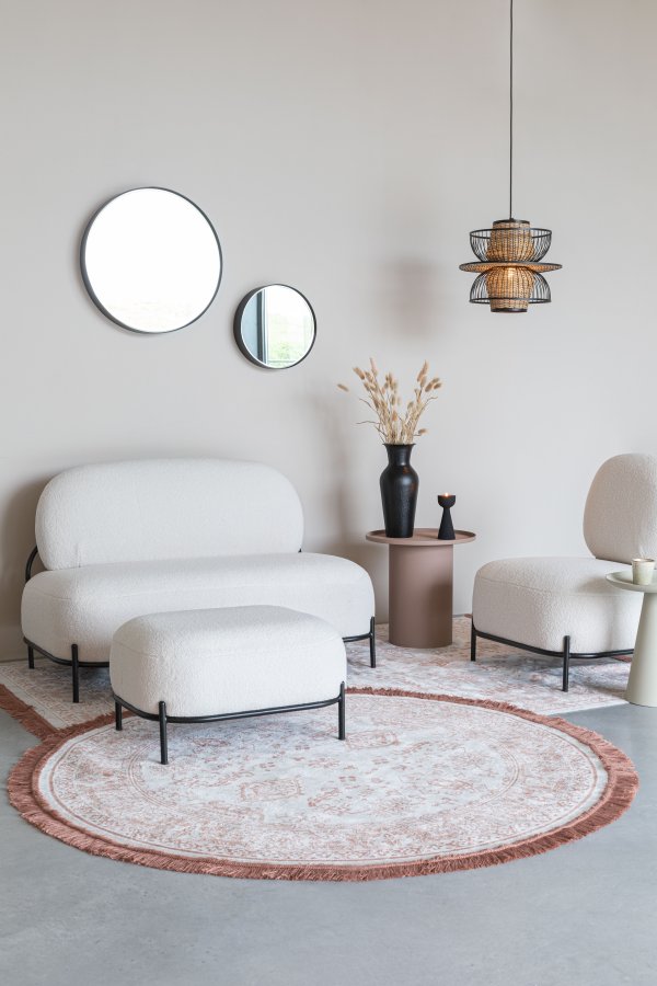 WHITE LABEL LIVING Polly loungestol - elfenben teddystoff og strykejern