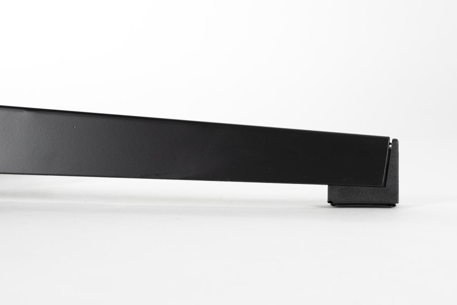 WHITE LABEL LIVING Yuki loungestol, med armlener - off-white stoff