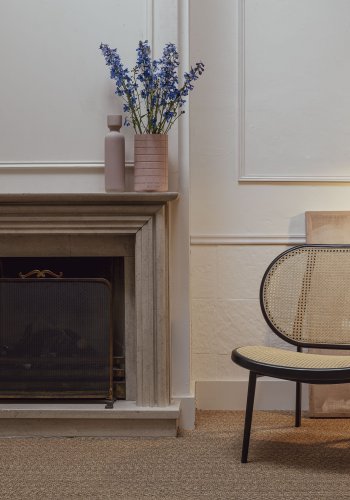 ZUIVER Spike loungestol - naturlig rotting og sort stl