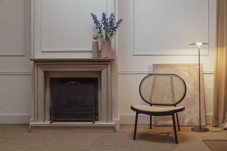 ZUIVER Spike loungestol - naturlig rotting og sort stl