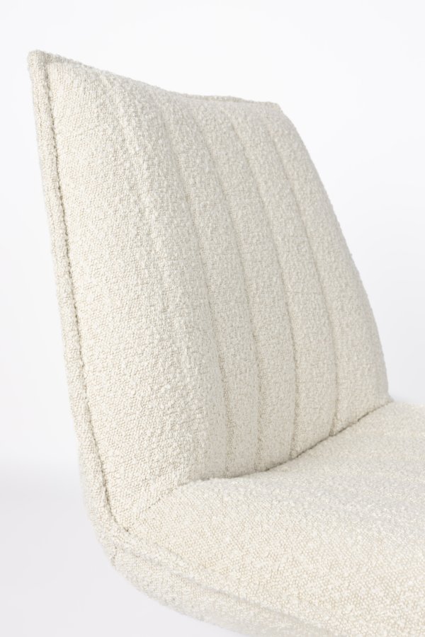 WHITE LABEL LIVING Jax loungestol - off-white bouclé og metall