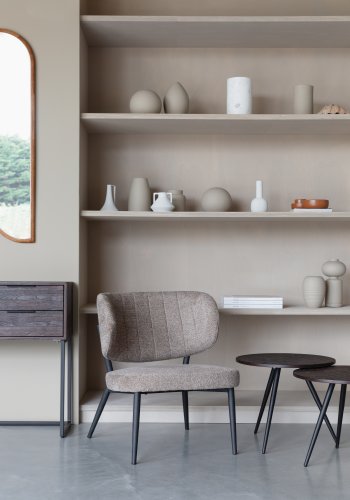 WHITE LABEL LIVING Sanne loungestol - brunt stoff og stl