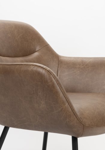 WHITE LABEL LIVING Dude lenestol, m. armlen - vintage brun PU og stl