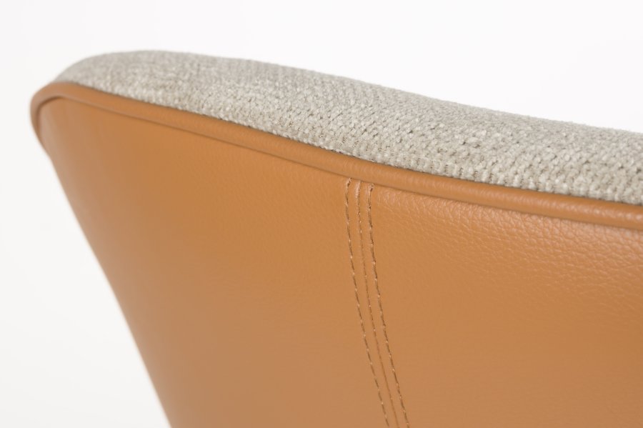 WHITE LABEL LIVING Duke lenestol, m. armlener - beige polyester, lysebrun polypropylenplast, bk