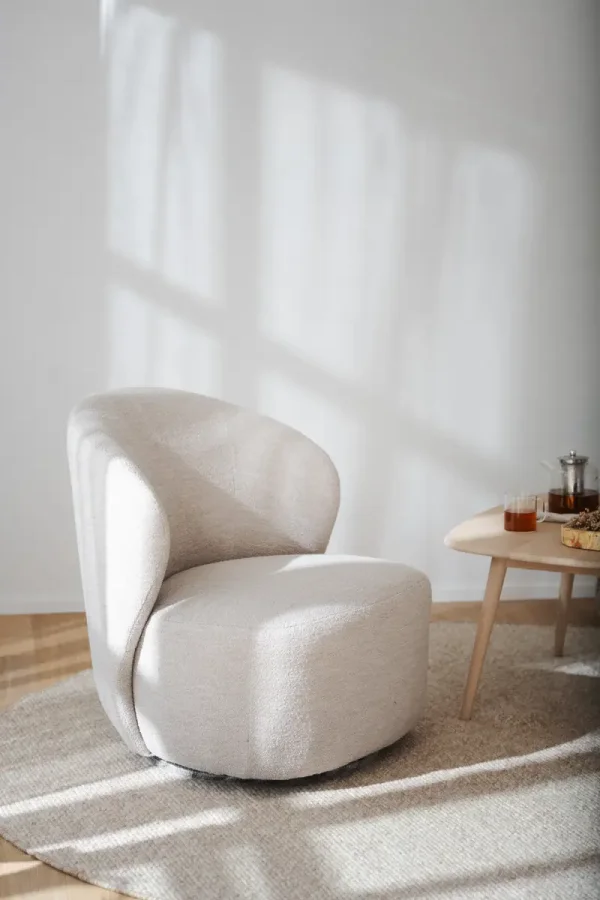 ROWICO Roselawn svingstol - lys beige stoff