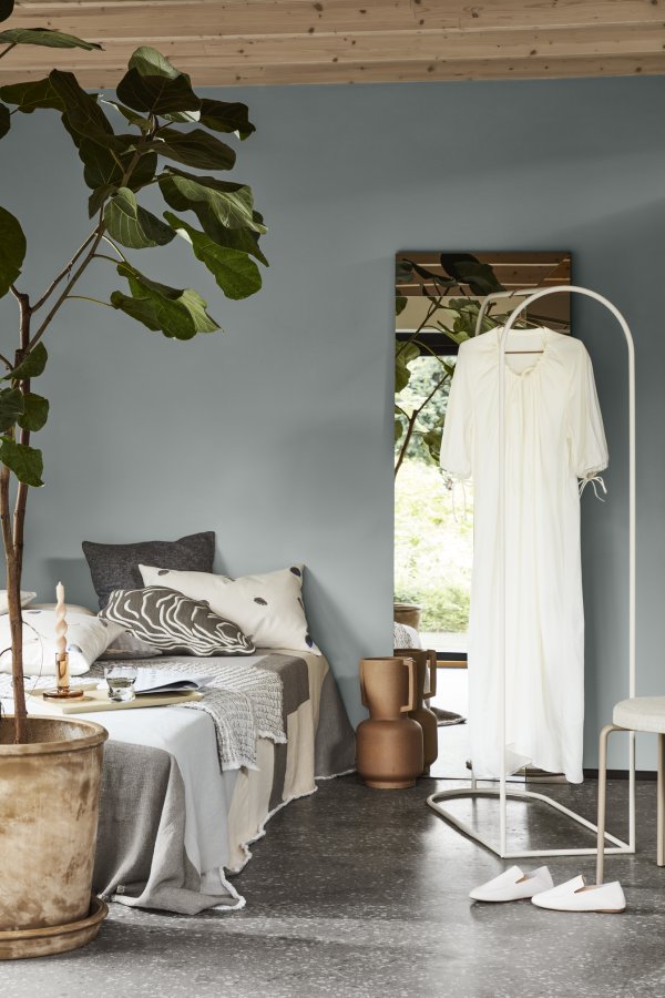 BROSTE COPENHAGEN Archie Kleiderständer, mit Spiegel – Spiegelglas und Weißmetall