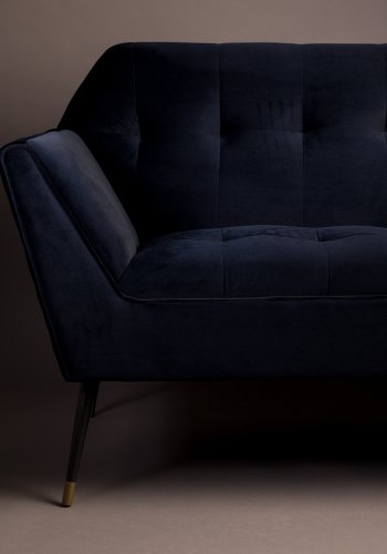 DUTCHBONE Kate 2-seters sofa - dypbl flyelsstoff og svart jern