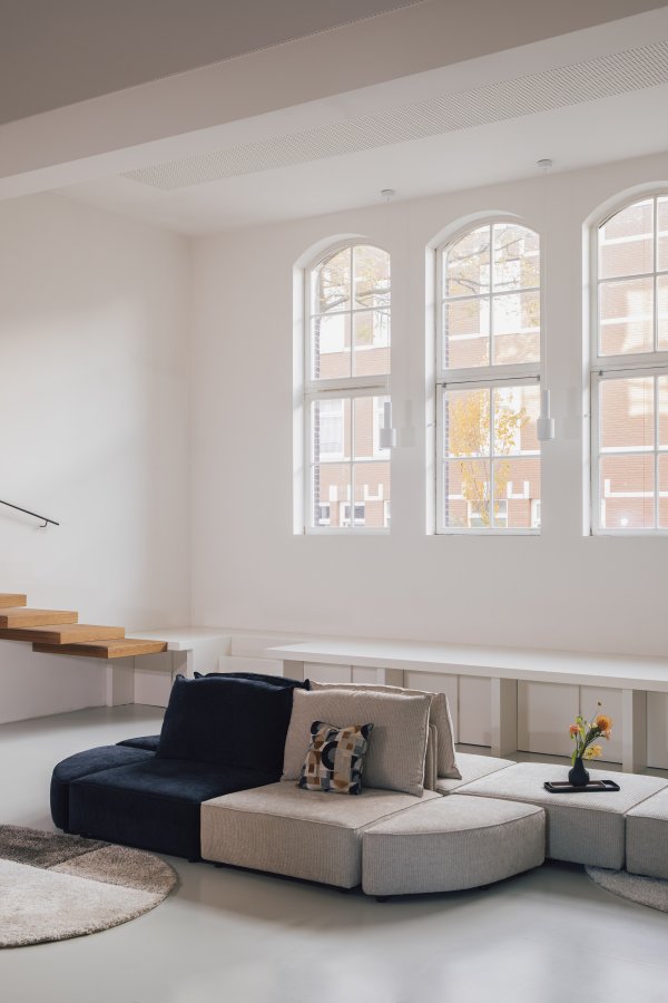 ZUIVER Hunter 3-personers sofa - navy fl�jl og plast