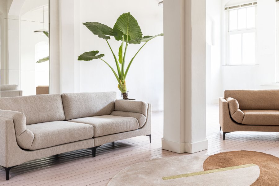 ZUIVER Balkong 3-seters sofa - karamell polyester og stl