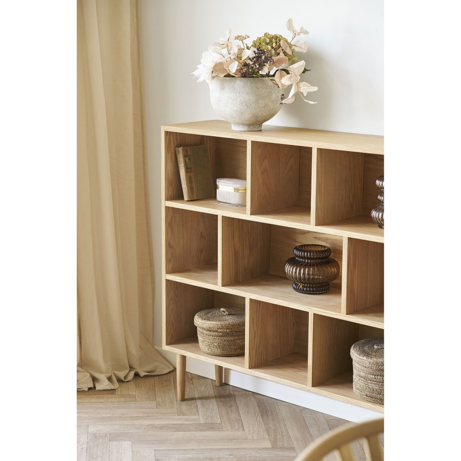 HOUSE NORDIC�Oshawa bogreol, m. 9 rum - natur egefiner og eg