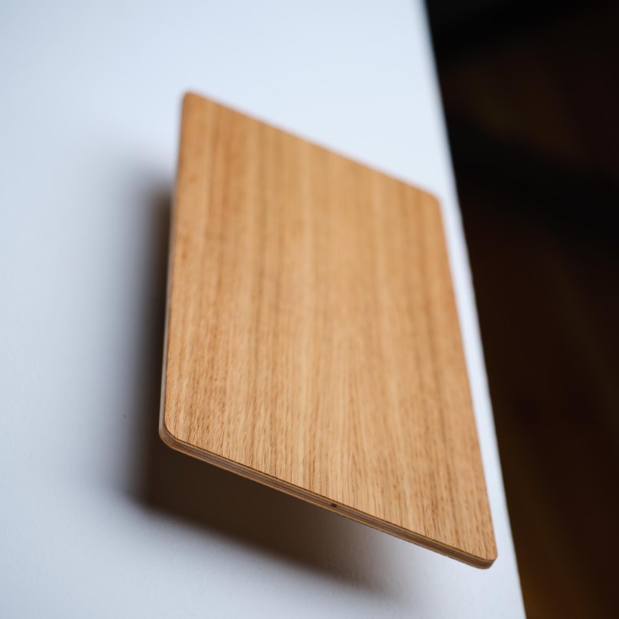 TK Tavola vegglampe - naturlig eik