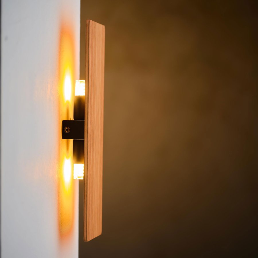 TK Tavola vegglampe - naturlig eik