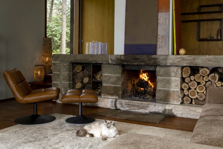 DUTCHBONE Barhocker, rechteckig – braunes PU und schwarzer Stahl (67 x 51,5)