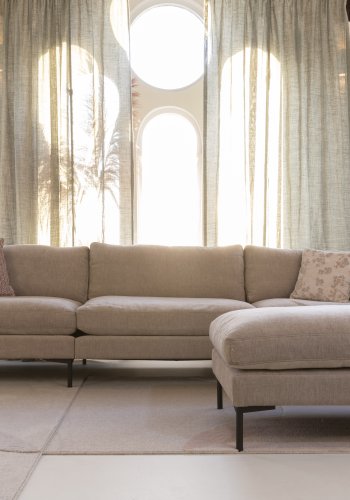 ZUIVER Sommerfotskammel, rektangulr - lamell polyester og stl