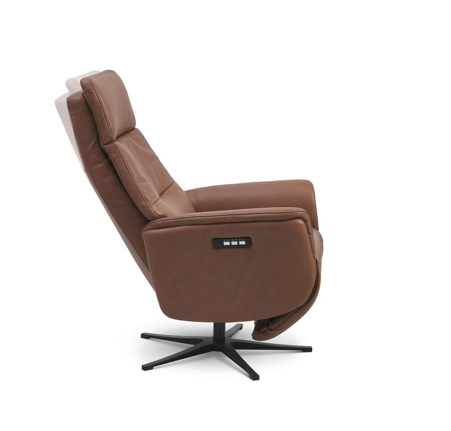 Malthe hvilestol, 3 motorer, armlener, vippefunksjon, fotskammel - konjakk semianilinskinn/metall