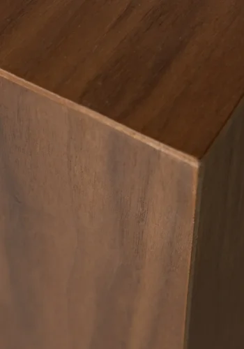 WOOOD Enid piedestal, kvadratisk - valnddefinér (24x24)