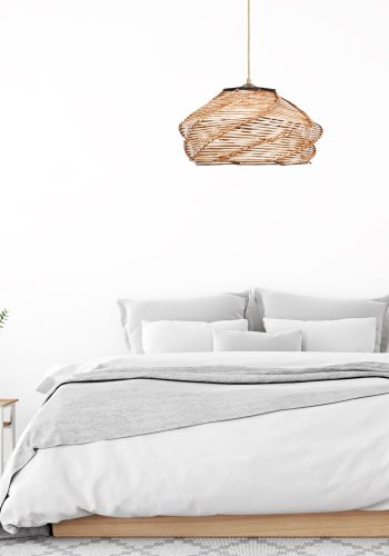 LUMI Oval taklampe - kamel imitert bambus (36x36)